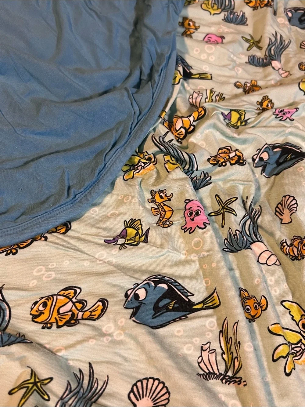 Little Sleepies Disney Nemo's Reef Large Cloud Blanket